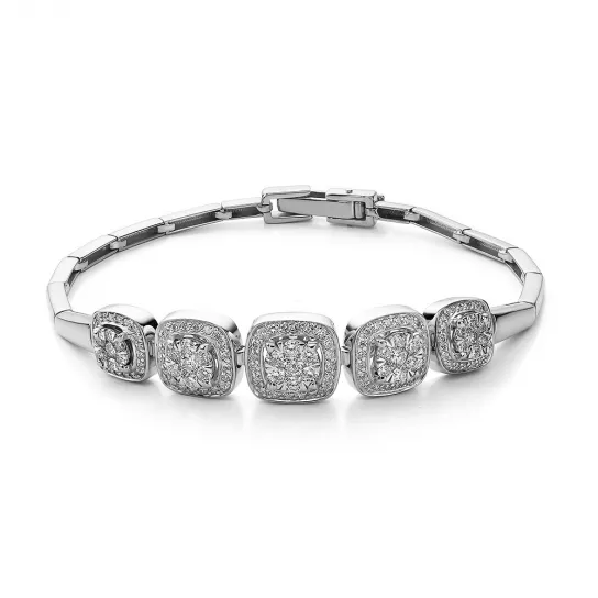 Браслет с бриллиантами из золота