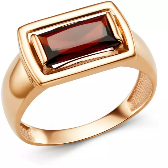 Кольцо с гранатом из золота